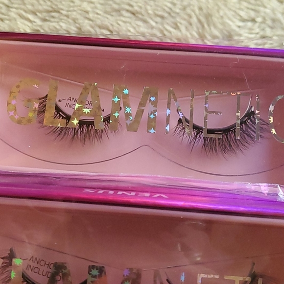 Glamnetic Venus and Virgo lashes - Picture 3 of 3